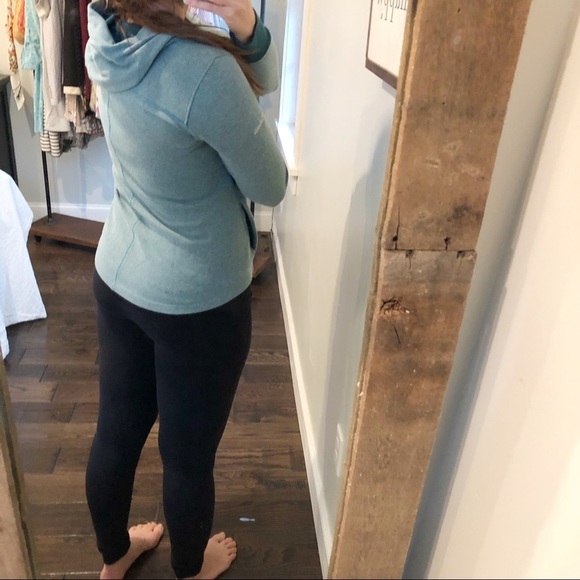 COLUMBIA xsmall zippered hooded gym/yoga jacket - Picture 5 of 8